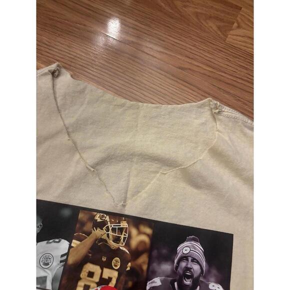 Taylor swift/Travis Kelce T-Shirt Size Medium - Picture 2 of 8